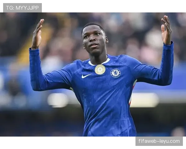 凯塞多屡献关键拦截，筑起球队钢铁防线